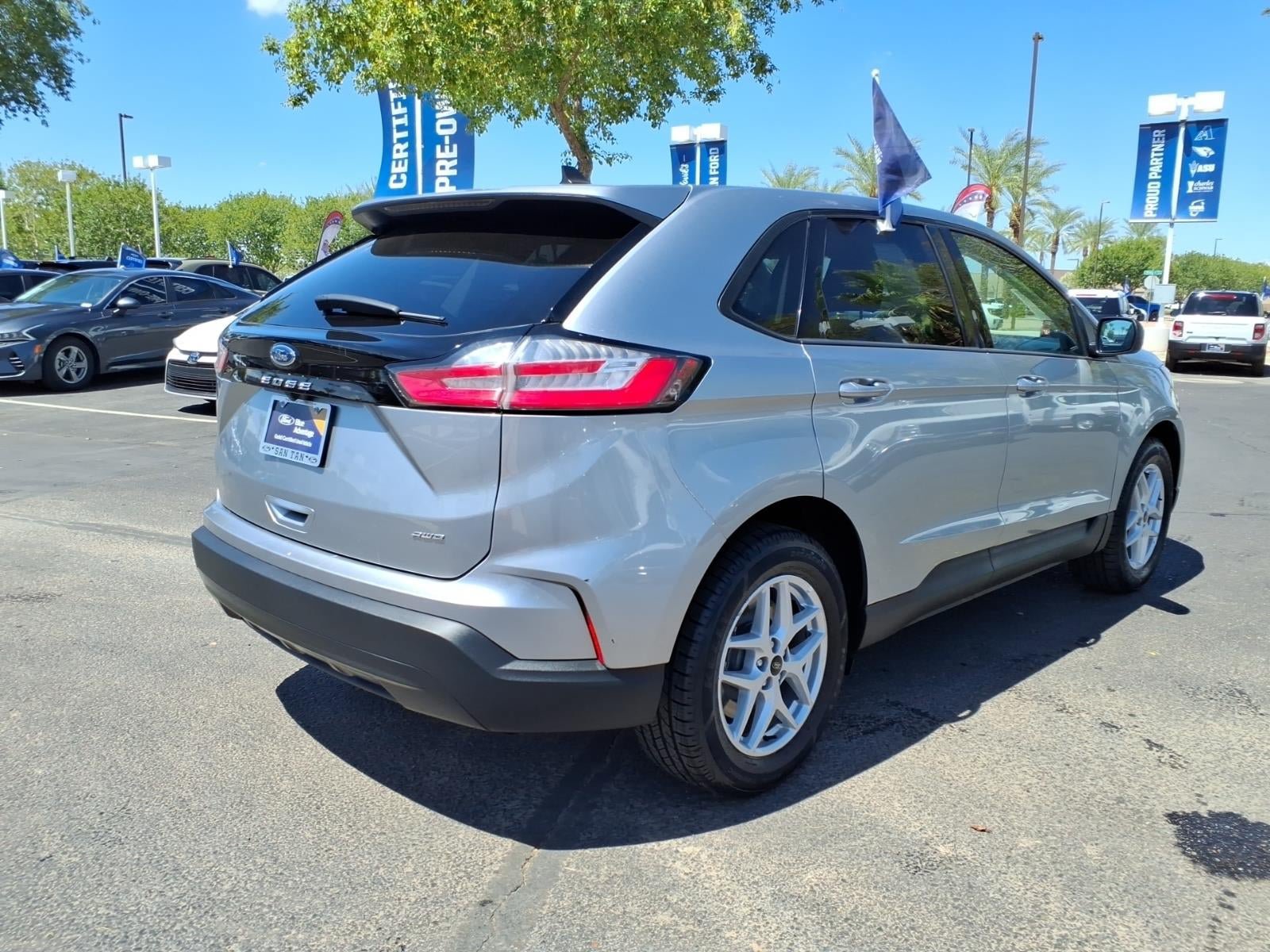 Certified 2023 Ford Edge SE AWD/4WD image 4