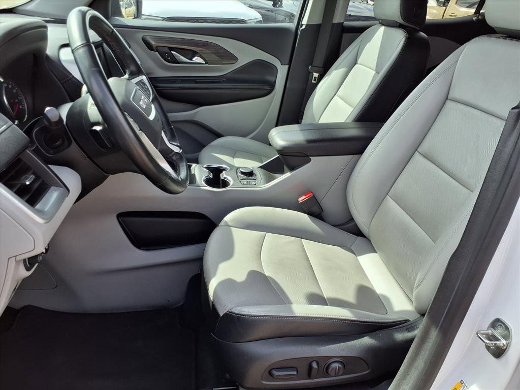Used 2023 GMC Terrain SLT image 26