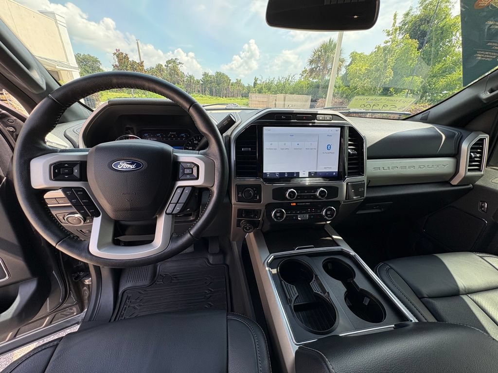Certified 2022 Ford F250 Lariat w/ Lariat Ultimate Package AWD/4WD image 8