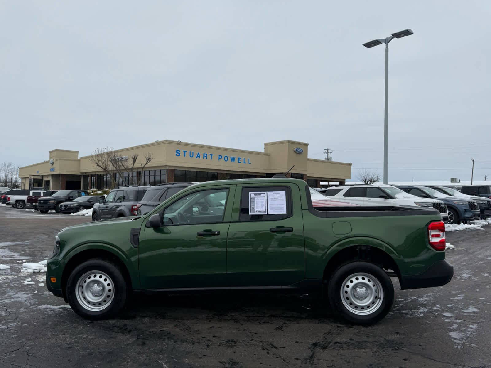 Certified 2025 Ford Maverick XL image 6