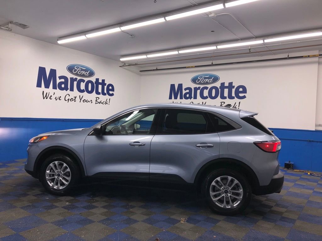 Certified 2022 Ford Escape SE w/ Cold Weather Package video 2