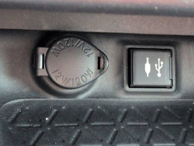 Used 2019 Toyota RAV4 XLE Premium w/ Cold Weather Package FWD image 22