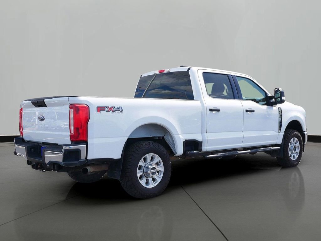 Certified 2023 Ford F250 XLT w/ FX4 Off-Road Package AWD/4WD image 3