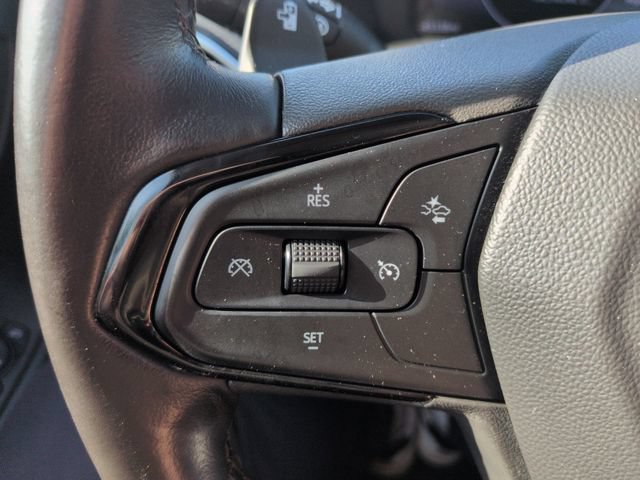 Used 2022 Chevrolet Bolt EUV Premier w/ Sun & Sound Package FWD image 33