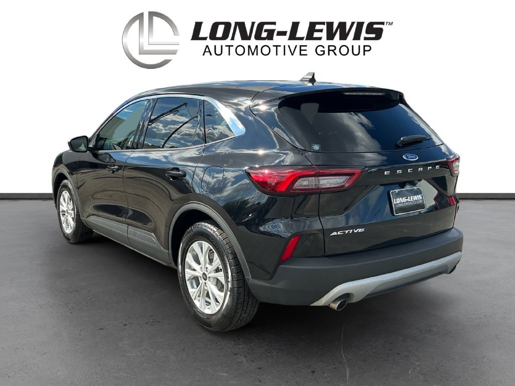 Certified 2024 Ford Escape Active w/ Cold Weather Package FWD image 4