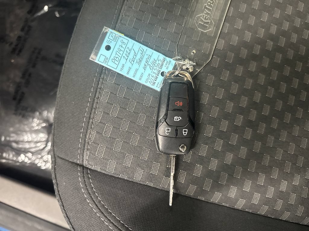 Certified 2022 Ford Transit Connect XLT FWD image 32