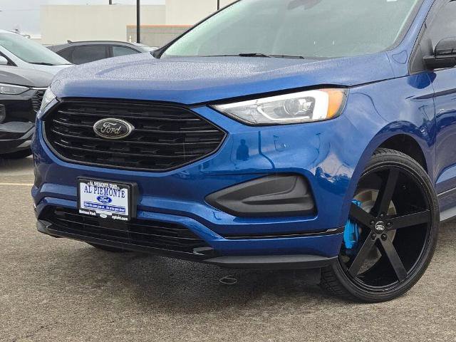 Certified 2022 Ford Edge SE w/ Black Appearance Package image 2