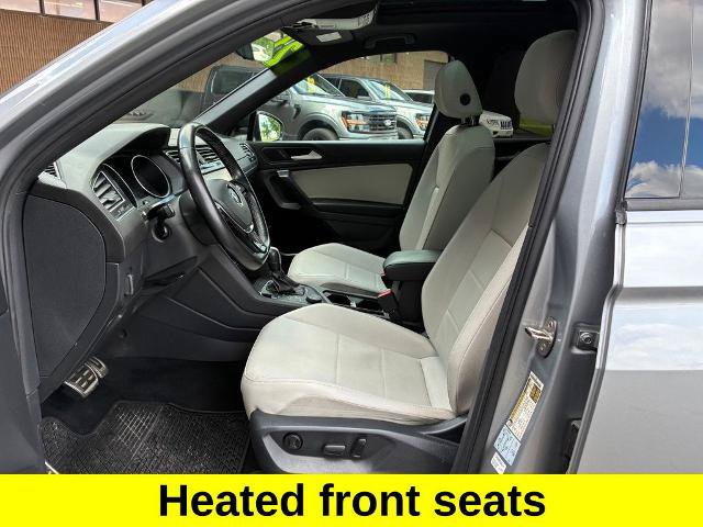 Used 2021 Volkswagen Tiguan SE R-Line w/ 3rd Row Seat Package AWD/4WD image 16