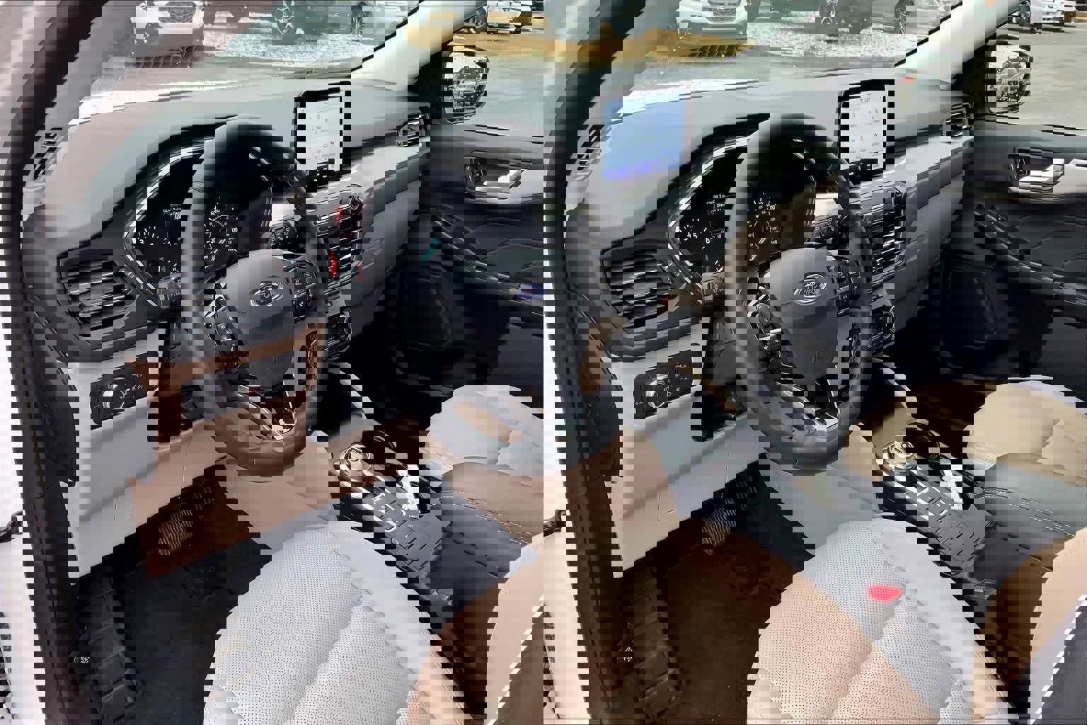 Certified 2022 Ford Escape SEL image 17