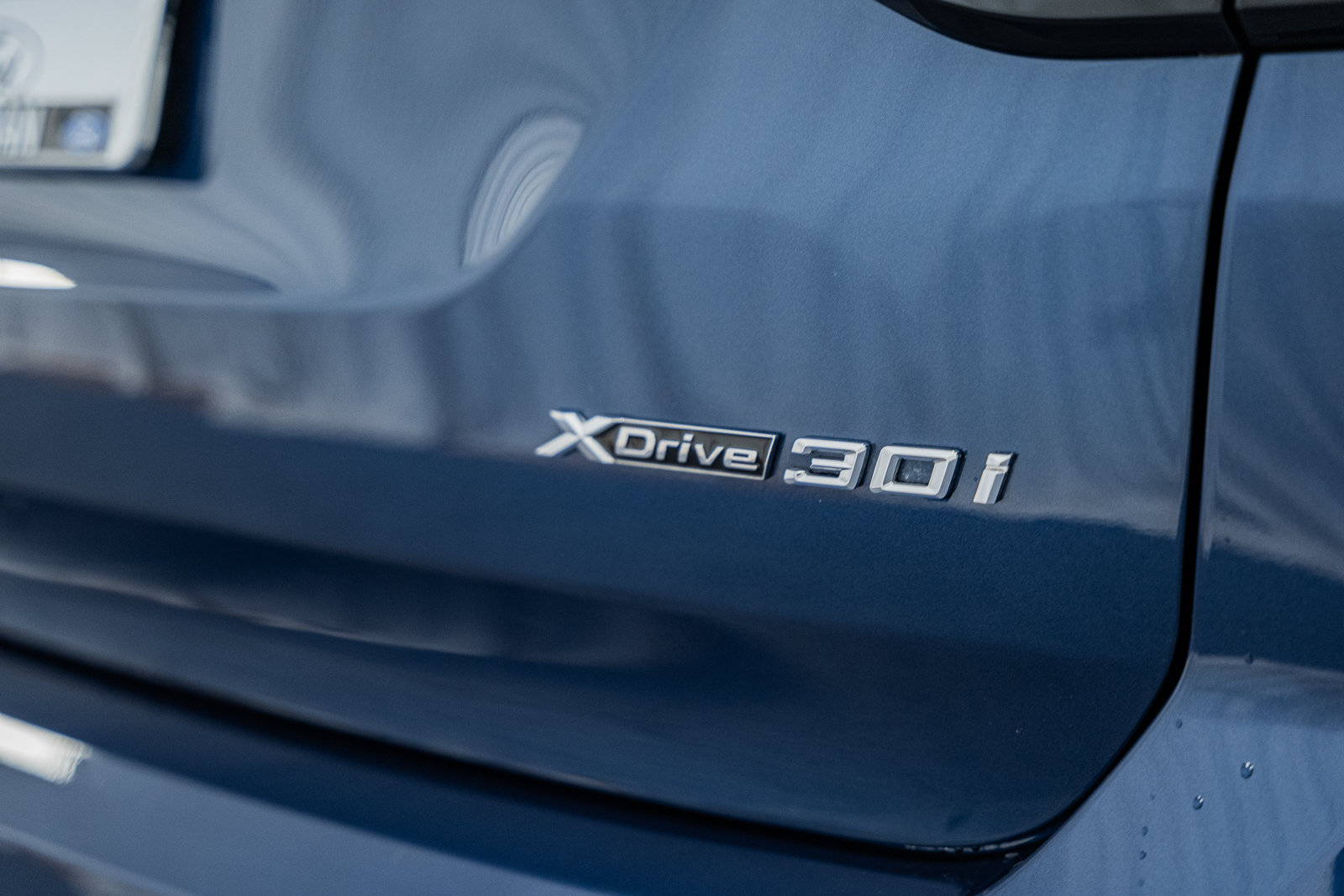 Used 2022 BMW X3 xDrive30i w/ M Sport Package AWD/4WD image 9