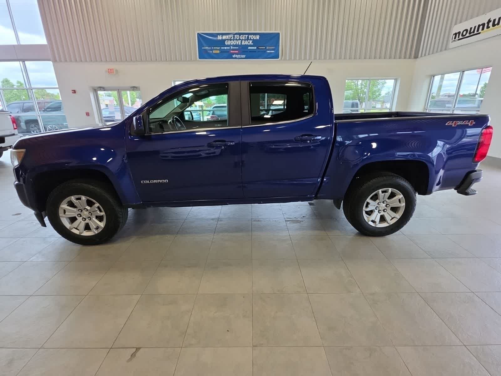Used 2017 Chevrolet Colorado LT w/ LT Convenience Package AWD/4WD image 12