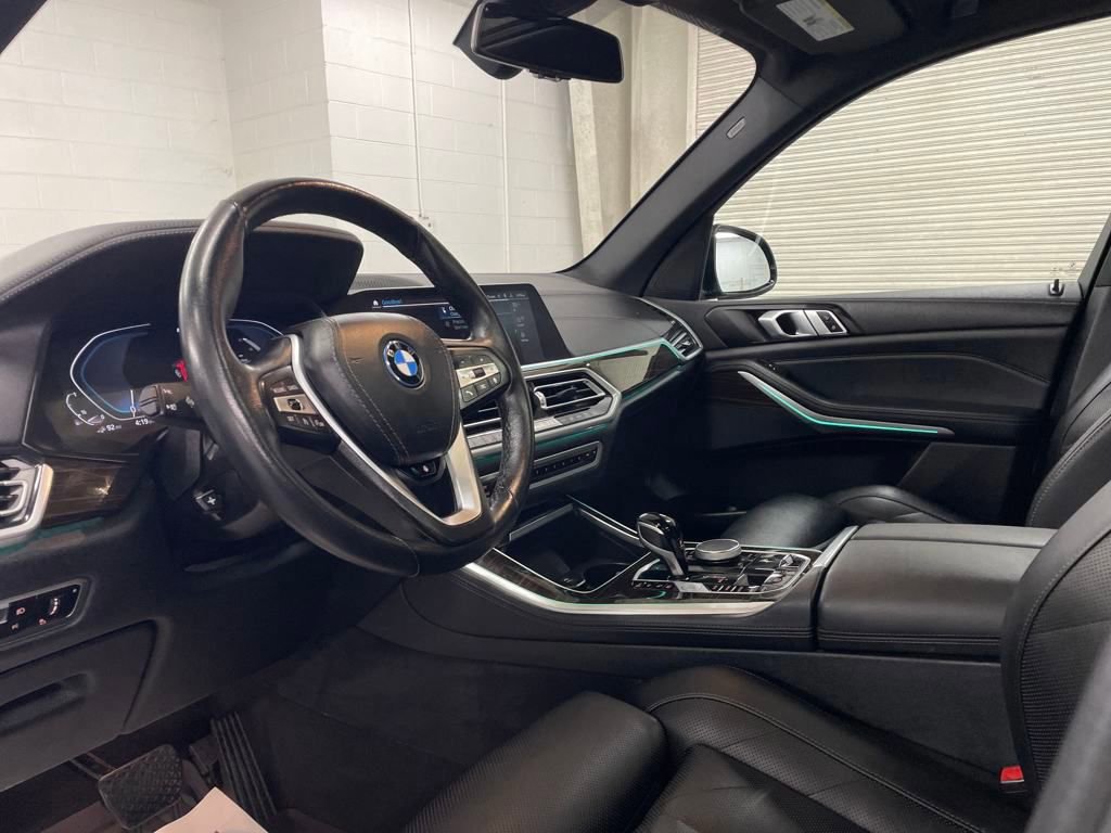 Used 2023 BMW X5 xDrive45e image 11