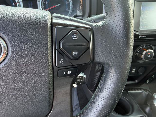Used 2019 Toyota 4Runner TRD Off-Road Premium AWD/4WD image 38