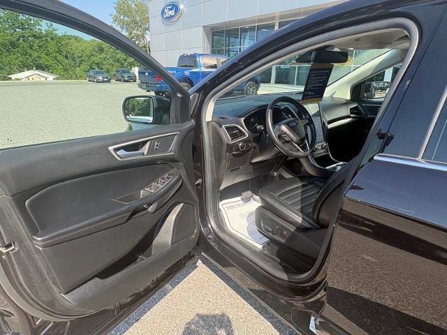 Certified 2024 Ford Edge SEL w/ Convenience Package AWD/4WD image 8
