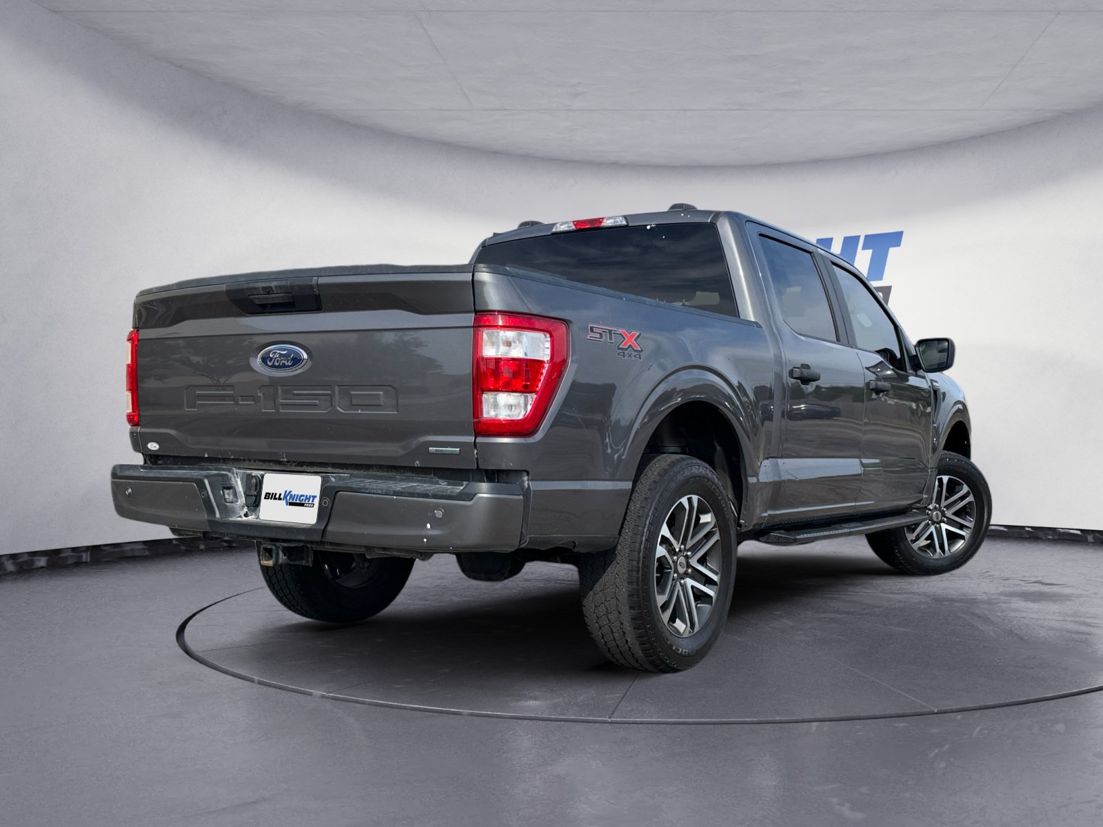 Certified 2022 Ford F150 XL w/ STX Appearance Package AWD/4WD image 5