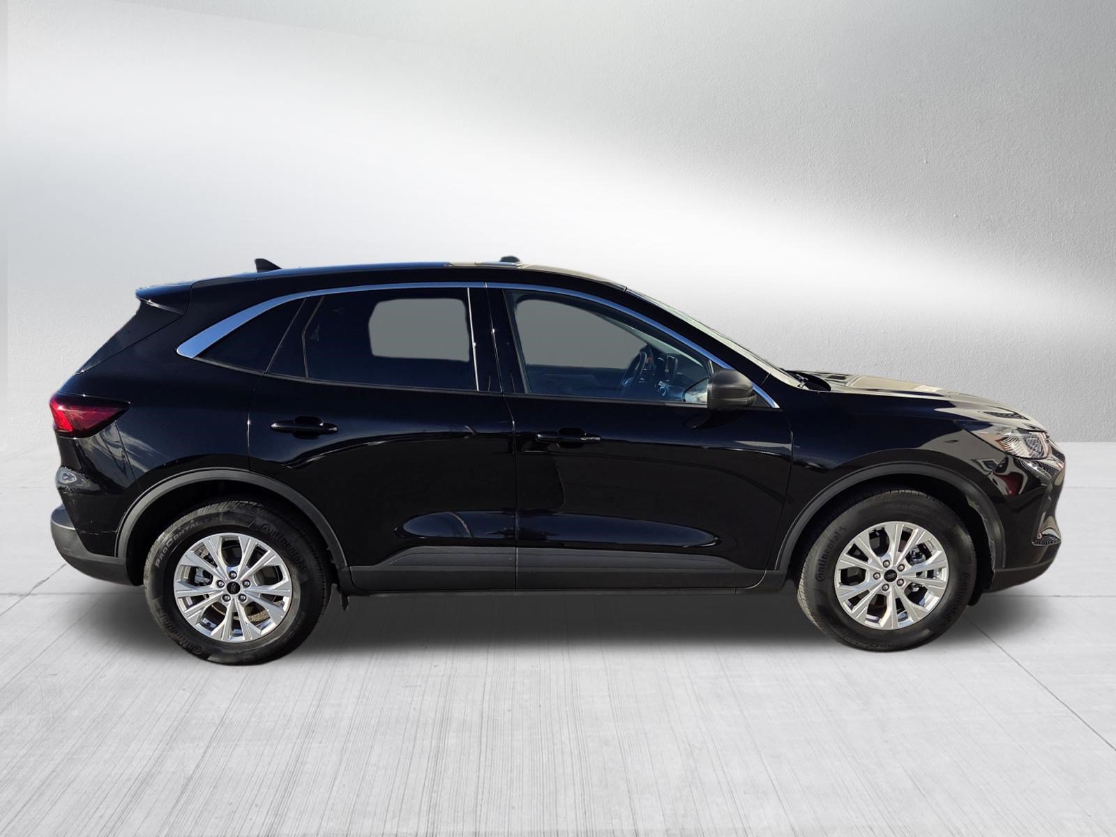 Certified 2023 Ford Escape Active AWD/4WD image 8