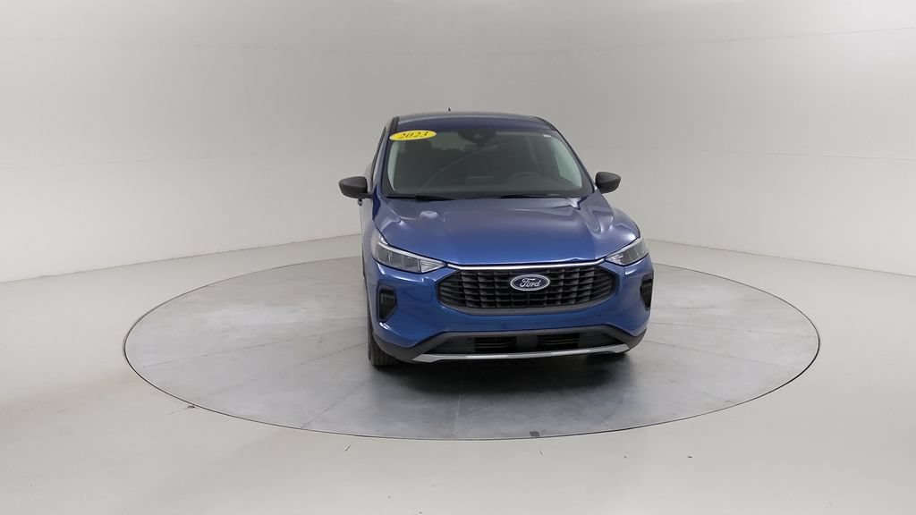 Certified 2023 Ford Escape Active FWD image 9