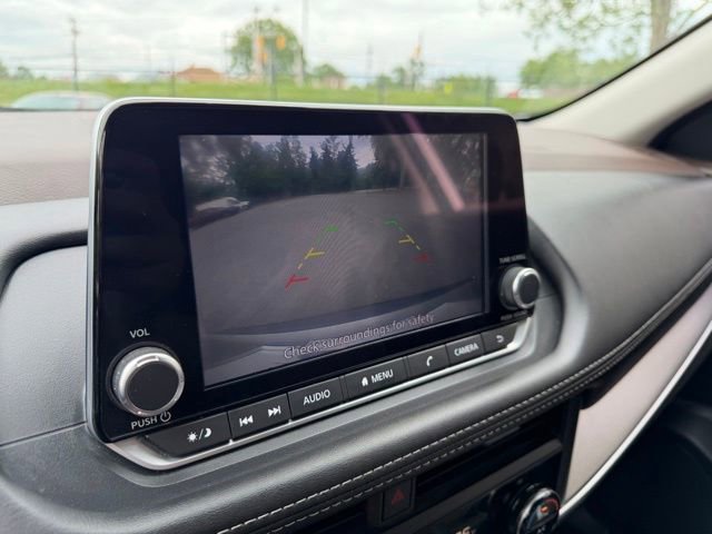 Used 2023 Nissan Rogue SV AWD/4WD image 19