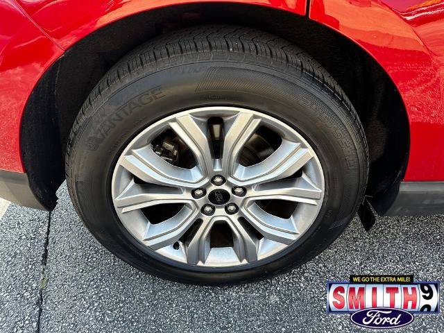 Certified 2024 Ford Edge Titanium AWD/4WD image 14