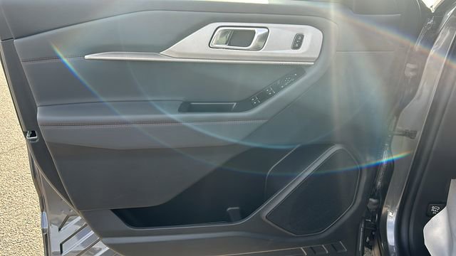 Certified 2025 Ford Explorer Active w/ Active Comfort Package image 19