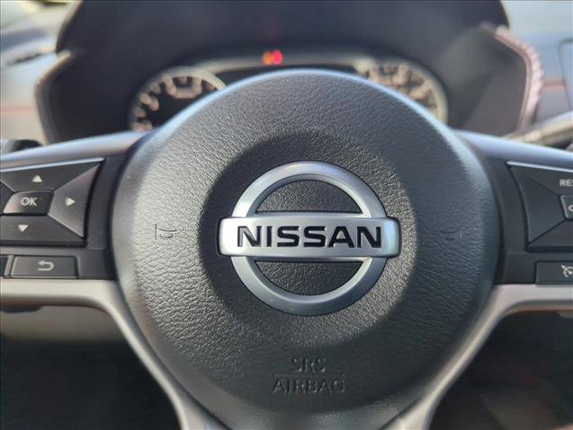 Used 2022 Nissan Altima 2.5 SR w/ Midnight Edition Package FWD image 20