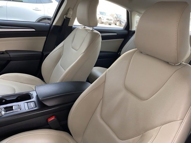 Certified 2017 Ford Fusion Energi Titanium image 21