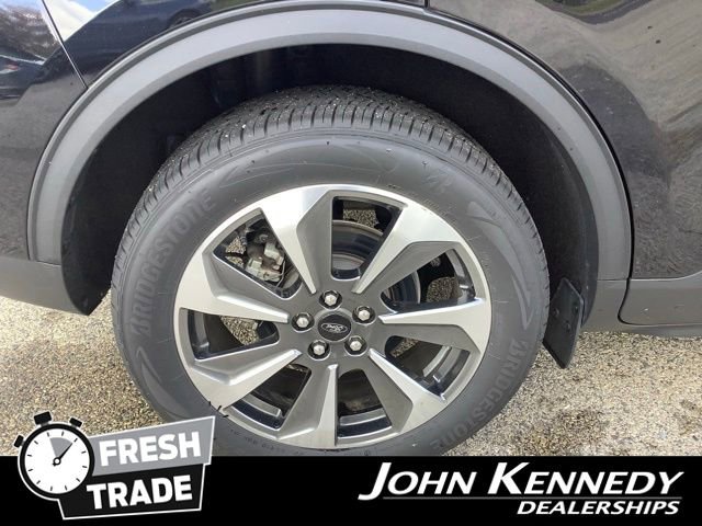Certified 2023 Ford Escape Platinum AWD/4WD image 38