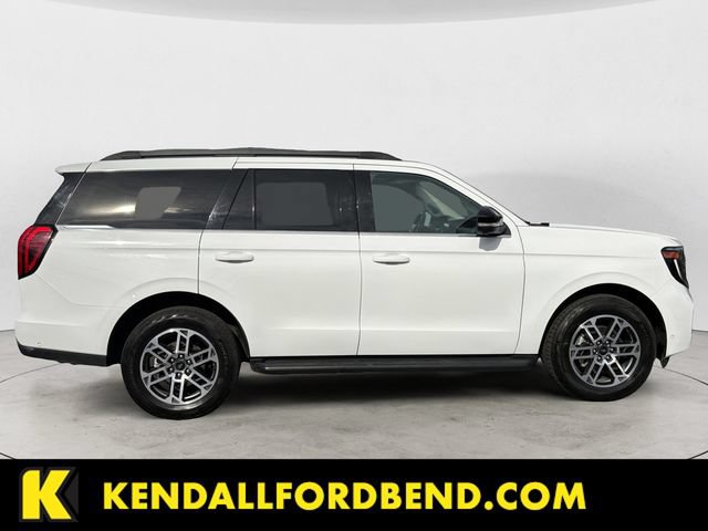 Certified 2025 Ford Expedition Active AWD/4WD image 6