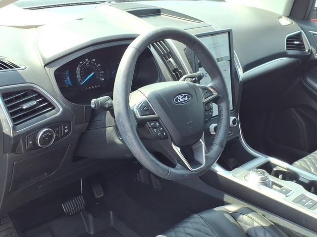 Certified 2024 Ford Edge Titanium w/ Equipment Group 301A AWD/4WD image 19