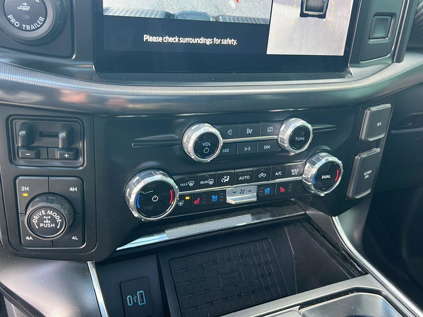 Certified 2024 Ford F150 Raptor image 29