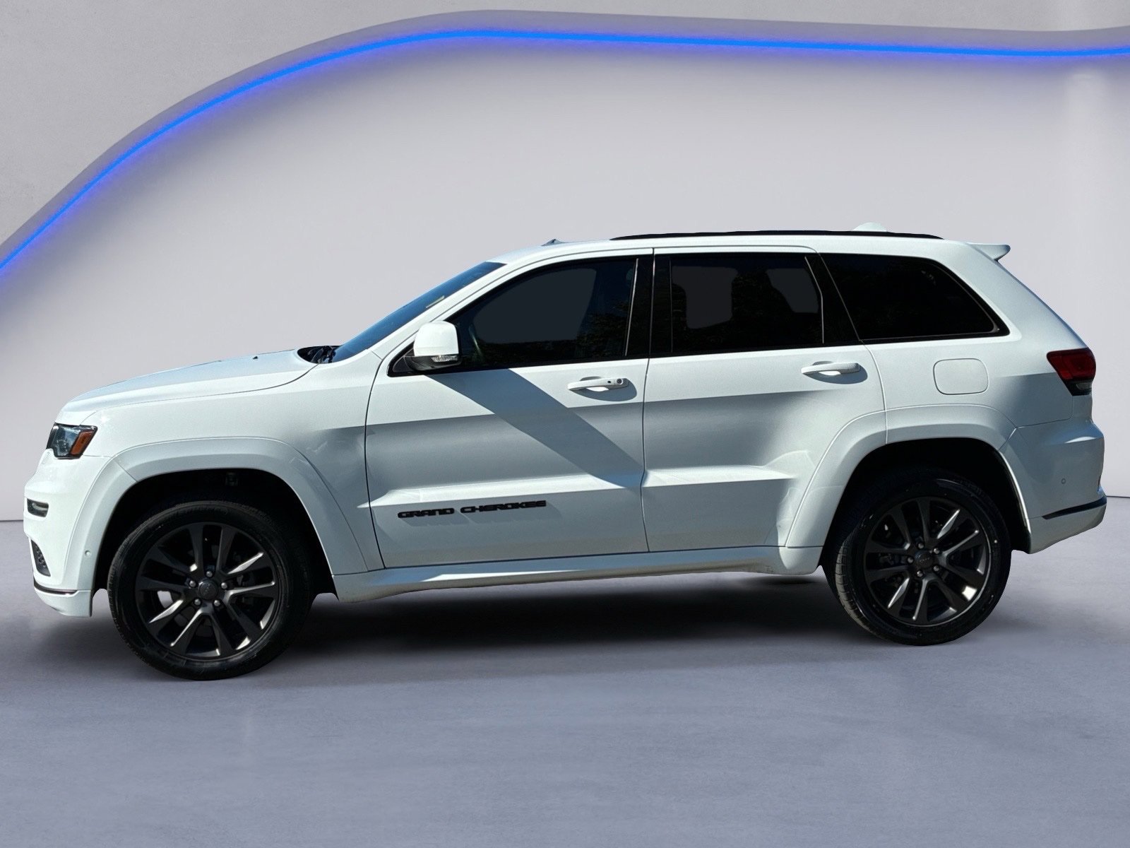 Used 2018 Jeep Grand Cherokee High Altitude AWD/4WD image 8