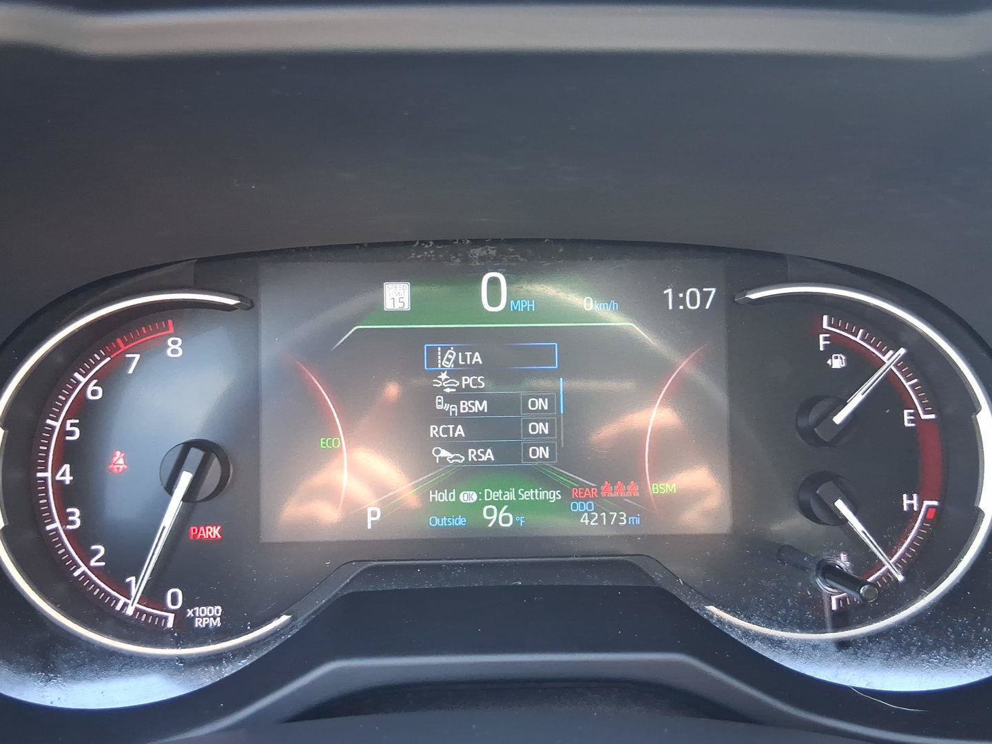 Used 2025 Toyota RAV4 XLE AWD/4WD image 16