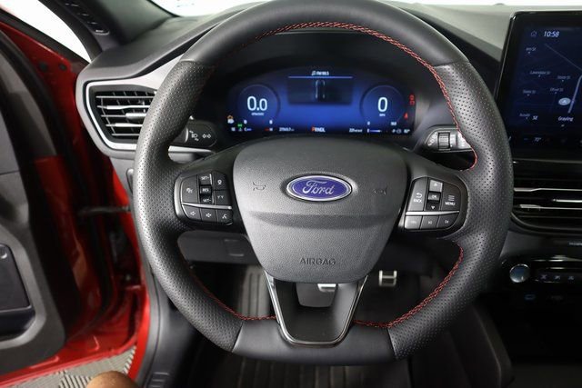 Certified 2023 Ford Escape ST-Line Elite AWD/4WD image 35