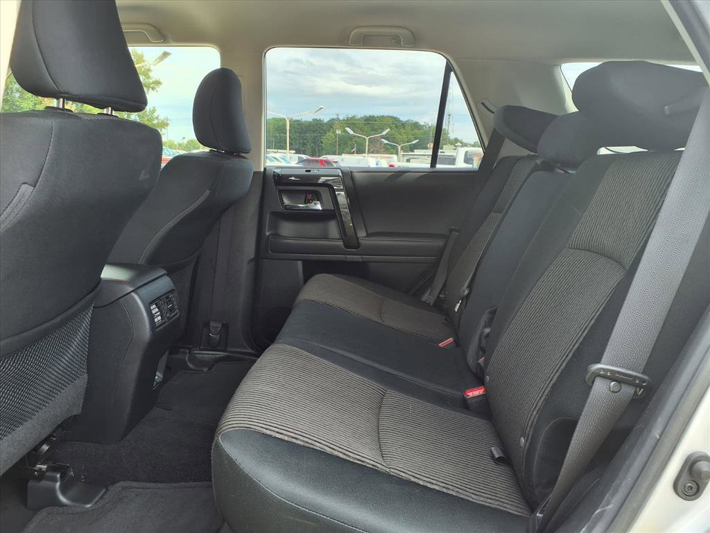 Used 2024 Toyota 4Runner TRD Off-Road image 23