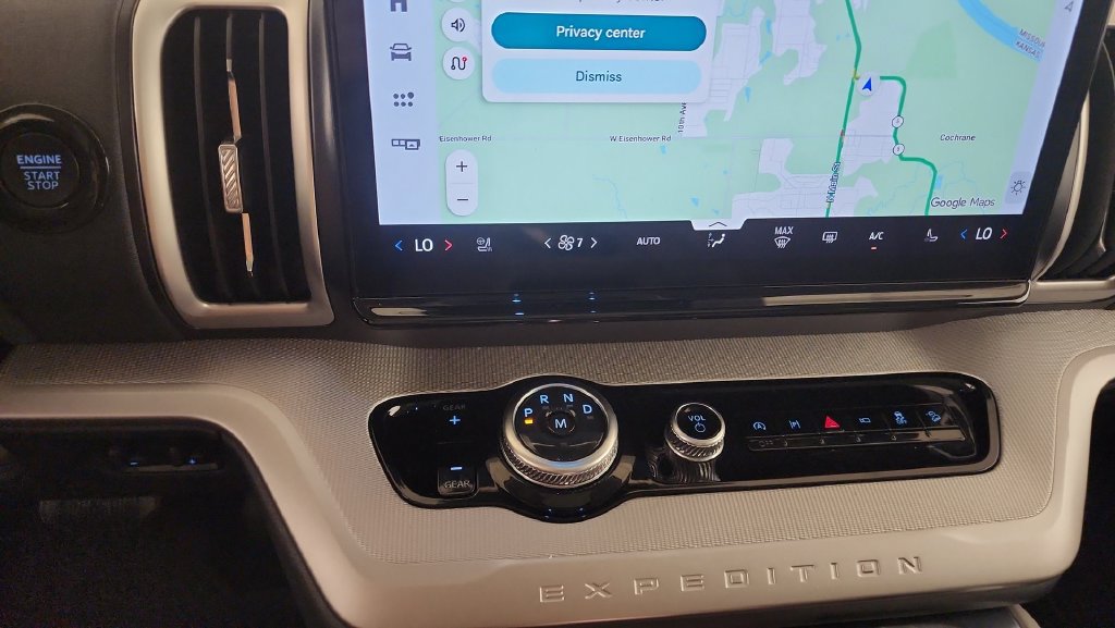 Certified 2025 Ford Expedition Active AWD/4WD image 29