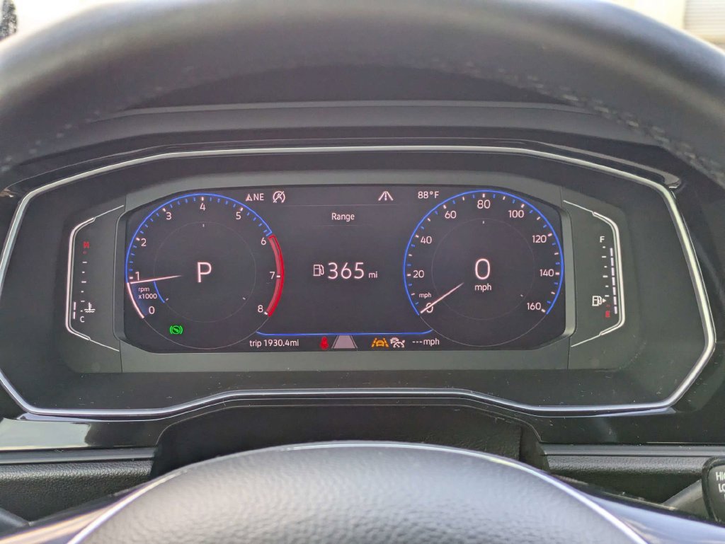 Used 2020 Volkswagen Jetta SEL Premium FWD image 28
