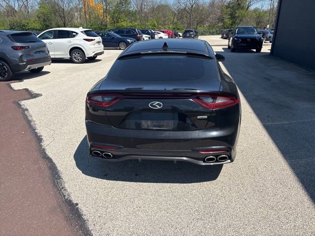Used 2018 Kia Stinger Premium AWD/4WD image 28