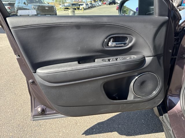 Used 2021 Honda HR-V EX-L image 11