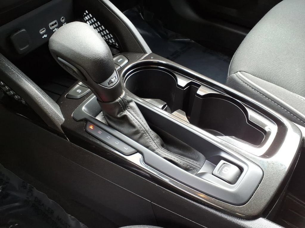 Used 2023 Chevrolet TrailBlazer LT w/ Convenience Package AWD/4WD image 19