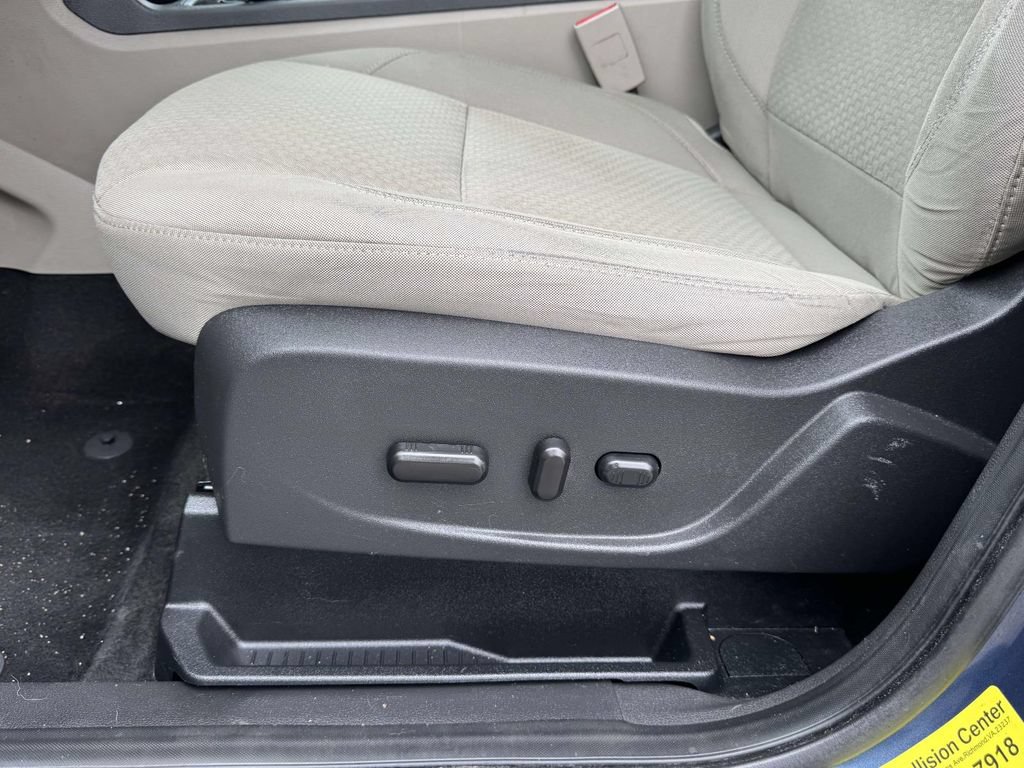 Certified 2018 Ford Escape SE AWD/4WD image 18