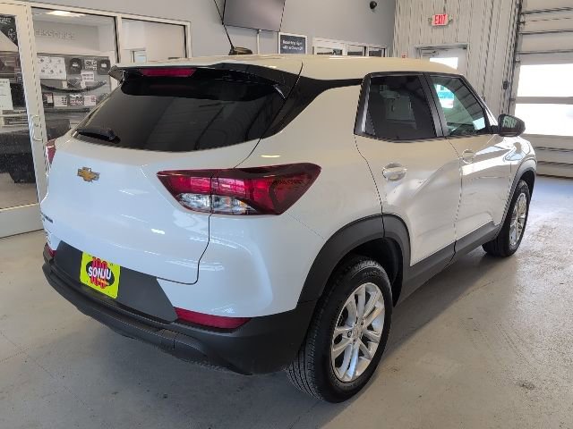 Certified 2025 Chevrolet TrailBlazer LS w/ LS Convenience Package AWD/4WD image 5