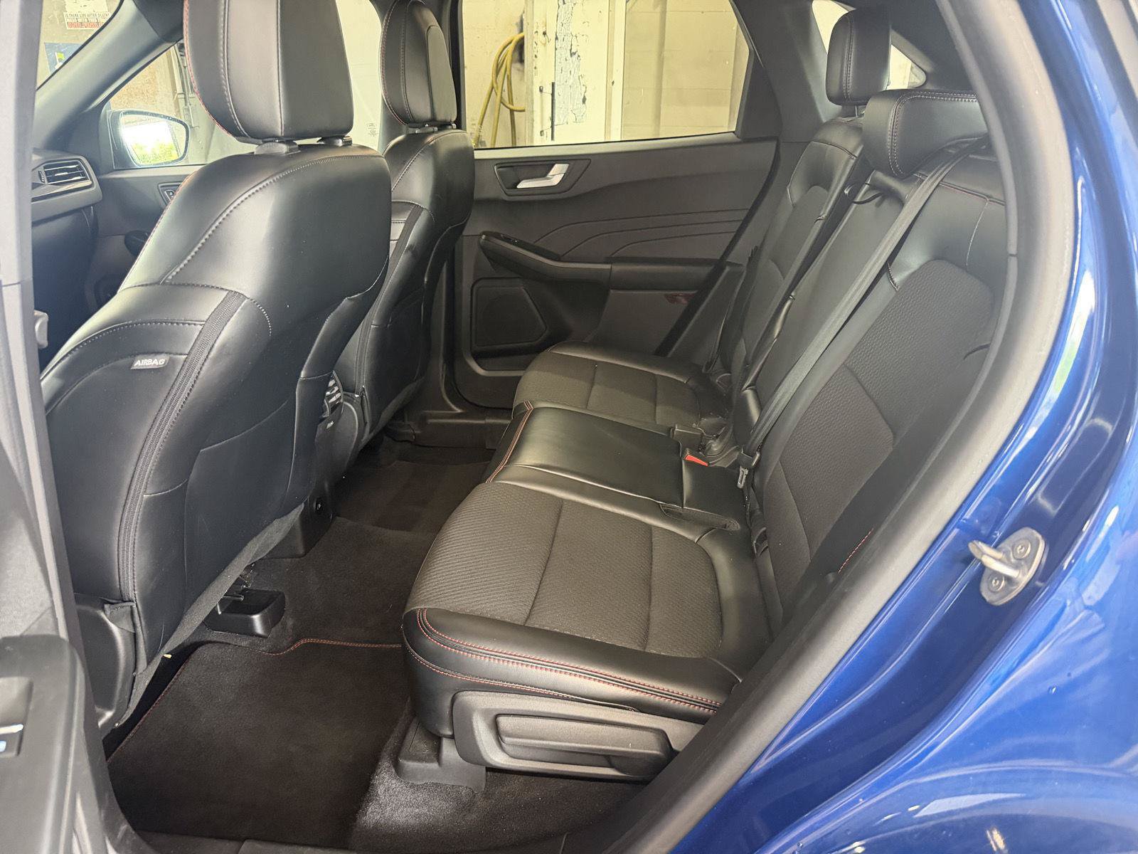 Certified 2023 Ford Escape ST-Line w/ Tech Pack #1 AWD/4WD image 26