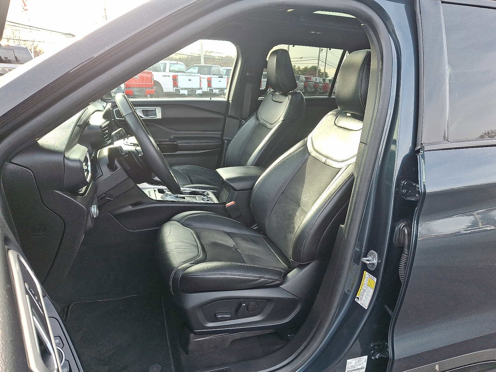 Certified 2022 Ford Explorer ST w/ ST Street Pack image 14