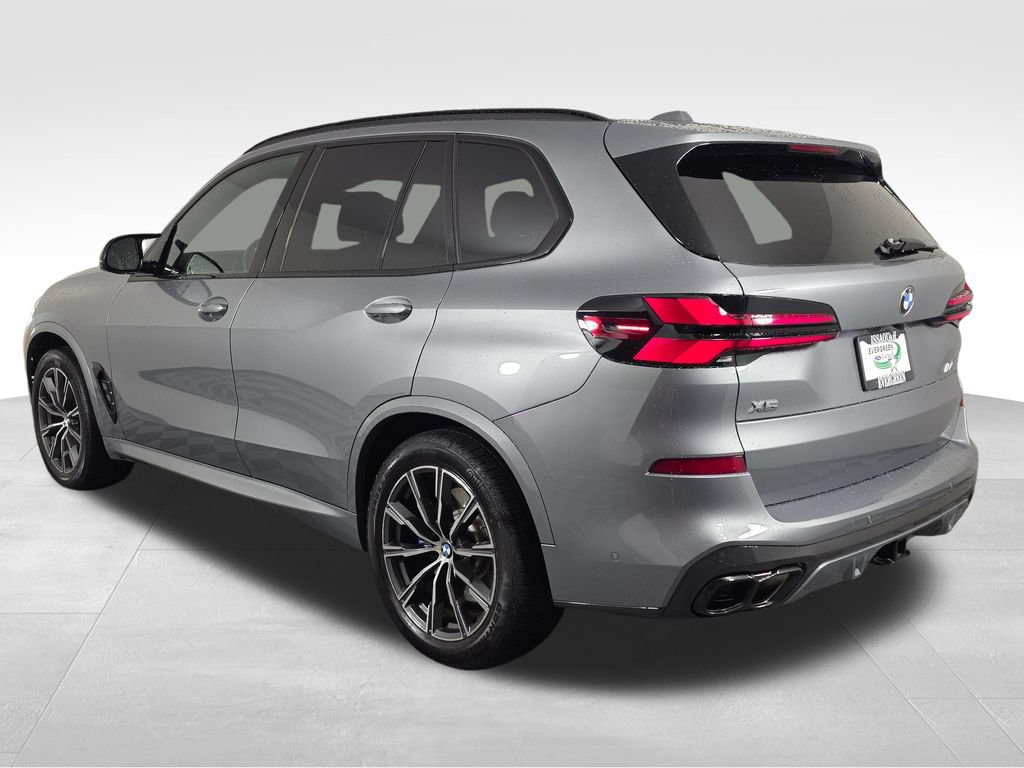 Used 2024 BMW X5 M60i AWD/4WD image 5