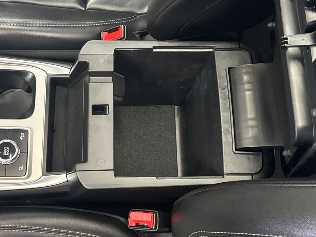 Certified 2023 Ford Explorer XLT w/ Equipment Group 202A image 24