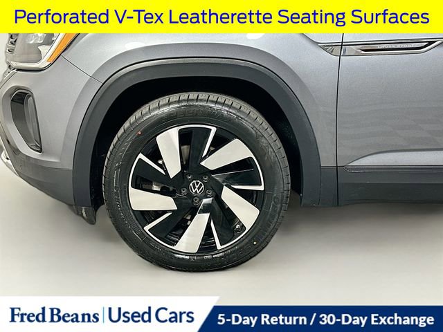 Used 2024 Volkswagen Atlas Cross Sport SE w/ Panoramic Sunroof Package AWD/4WD image 37