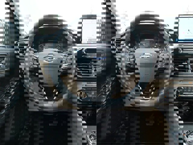 Certified 2021 Ford Escape SE w/ SE Sport Appearance Package image 22