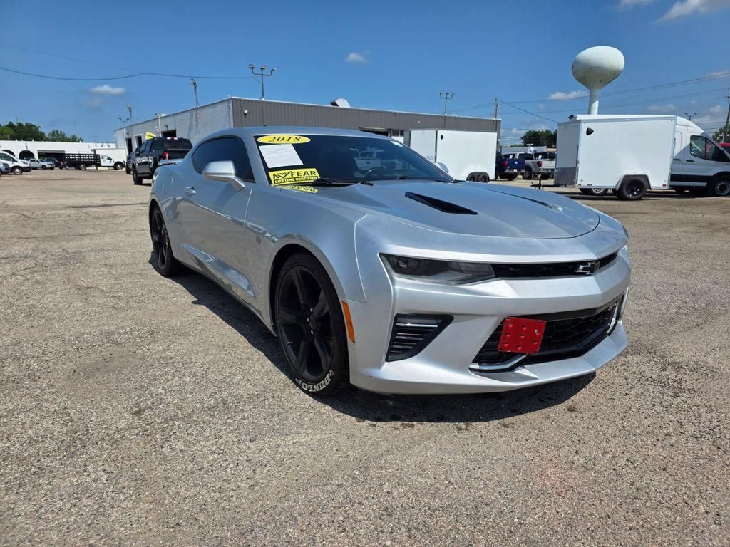 Used 2018 Chevrolet Camaro SS RWD image 17