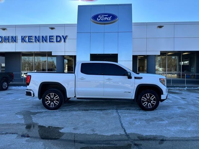 Used 2022 GMC Sierra 1500 AT4 w/ AT4 Preferred Package image 16