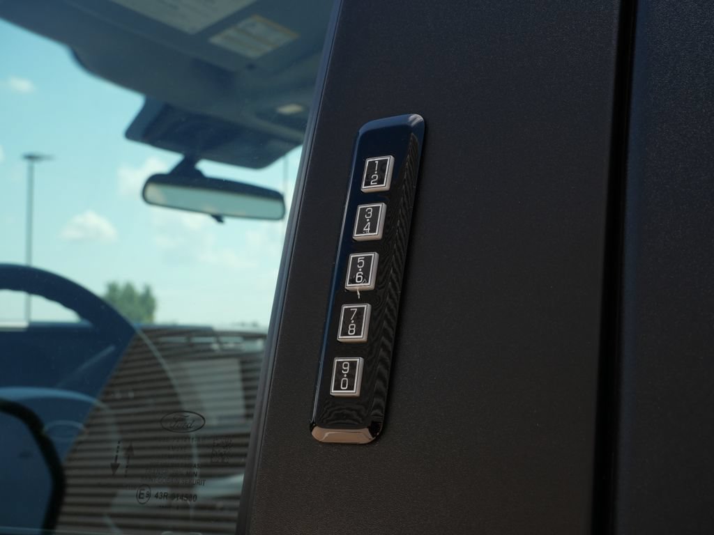 Certified 2024 Ford F350 XLT AWD/4WD image 16